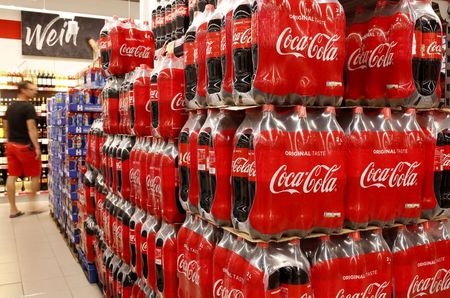 米コカ コーラ 事業部門を半減 4000人の希望退職募集 ビジネス ニュース速報 ニューズウィーク日本版 オフィシャルサイト