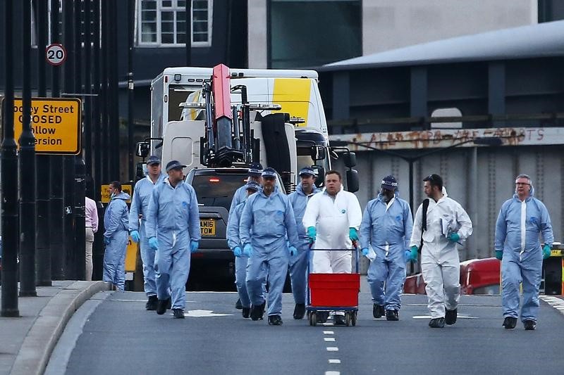 おい臆病者 ロンドン襲撃で市民も必死の応戦 ワールド ニュース速報 ニューズウィーク日本版 オフィシャルサイト