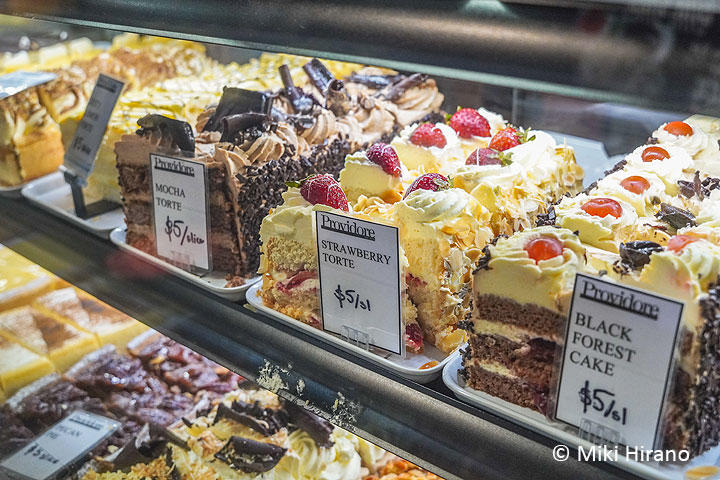 cakes.jpg