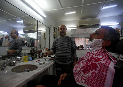 俺はｉｓじゃない と髭を剃るムスリムたち ワールド 最新記事 ニューズウィーク日本版 オフィシャルサイト