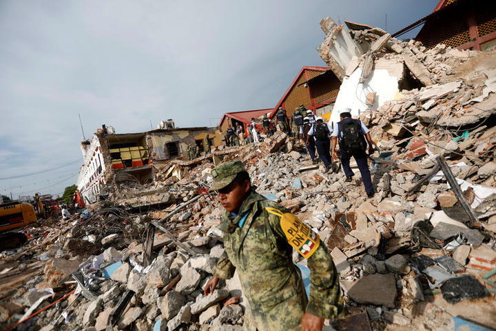 メキシコ沖地震34人以上死亡 1メートル弱の津波確認 ニューズウィーク日本版 オフィシャルサイト