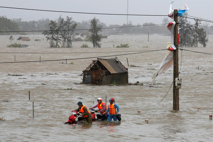 ベトナムを台風 トクスリ が直撃 住宅損壊など過去数年で最大規模 ワールド 最新記事 ニューズウィーク日本版 オフィシャルサイト