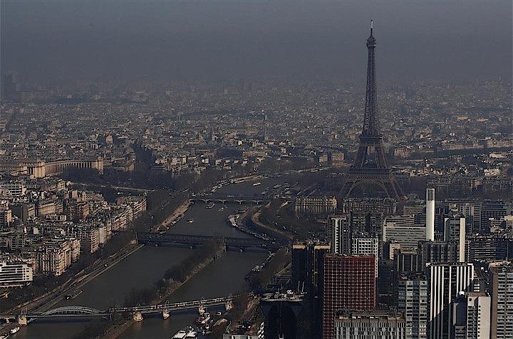 欧州 記録的熱波で大気汚染悪化 パリ中心部は自動車乗り入れ最大60 禁止 ワールド 最新記事 ニューズウィーク日本版 オフィシャルサイト