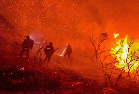 動画 北カリフォルニアの山火事で警官が見せた英雄的行為 ワールド 最新記事 ニューズウィーク日本版 オフィシャルサイト