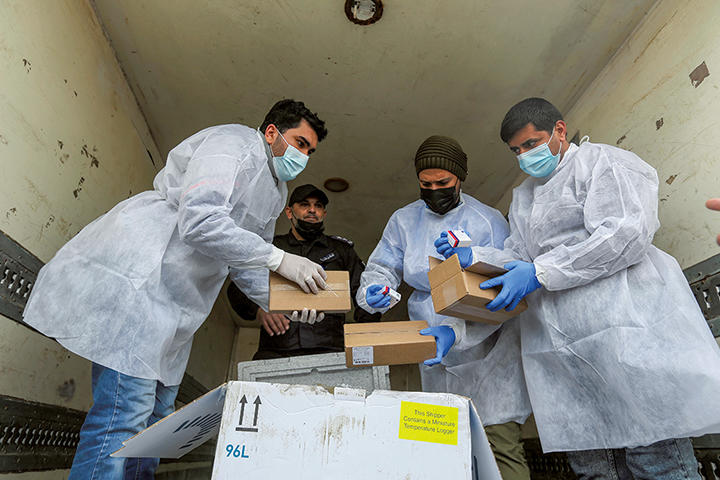 ガザ地区に届いたワクチン第一便は1000人分 イスラエル 世界最速 接種の陰で ワールド 最新記事 ニューズウィーク日本版 オフィシャルサイト