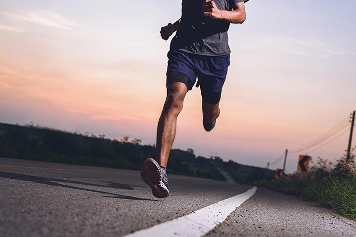 運動嫌いの記者がマラソンランナーに変身 運動を 快感 に変える禁断の 大麻効果 ニューズウィーク日本版 オフィシャルサイト