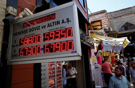 リラ暴落で海外からトルコに買い物客が殺到、国民はインフレで安いパンに行列 - Newsweekjapan