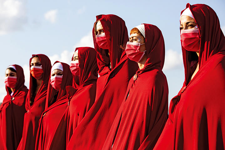 ディストピア 女性保護条約脱退のトルコで 侍女 たちが抗議 ワールド For Woman ニューズウィーク日本版 オフィシャルサイト